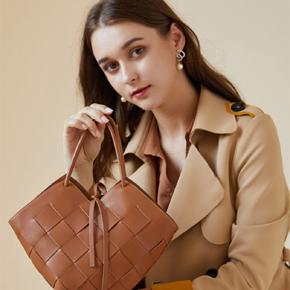 Women's Cross-body Bag With Kitchen Basket